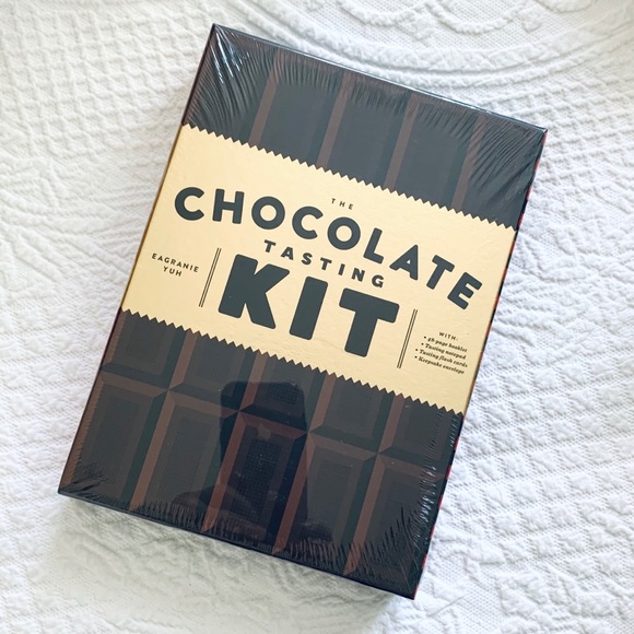 NWT Chocolate Tasting Kit Foodie Gift Book Set NEW - Picture 9 of 9